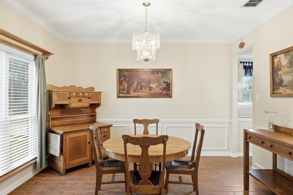 Photo of 5901 Rushing Creek Court, Haltom City, TX 76137 (MLS # 21187273)