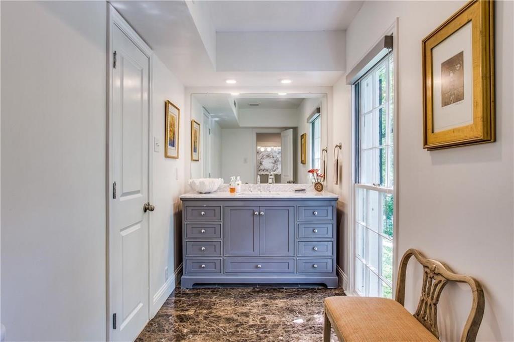 Bluffview Estates - Residential Lease