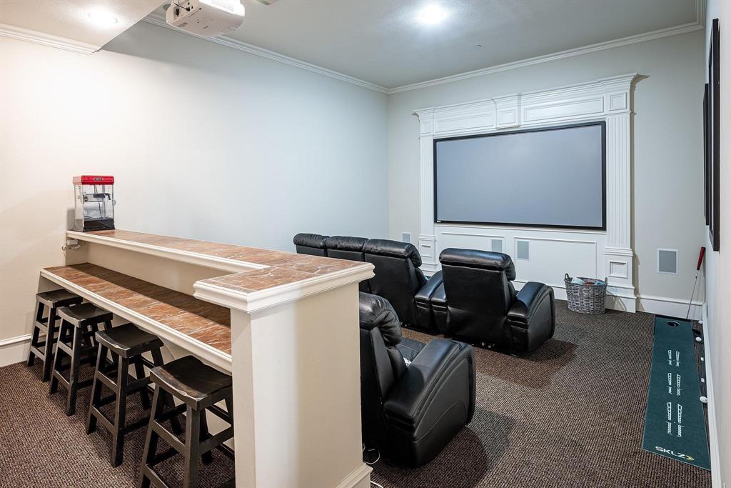 Starwood Ph Four Village 16 - Residential