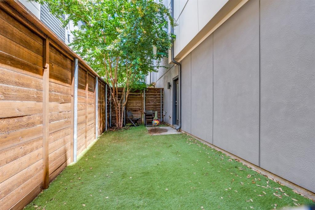 5608 Lindell - Residential