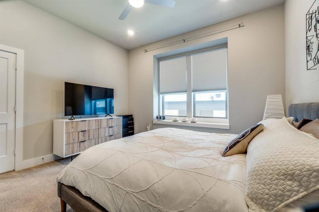 5608 Lindell - Residential