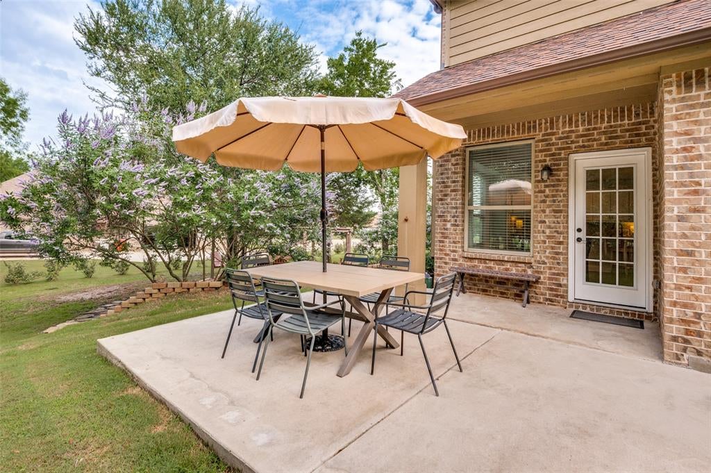 107 Meadow View Drive