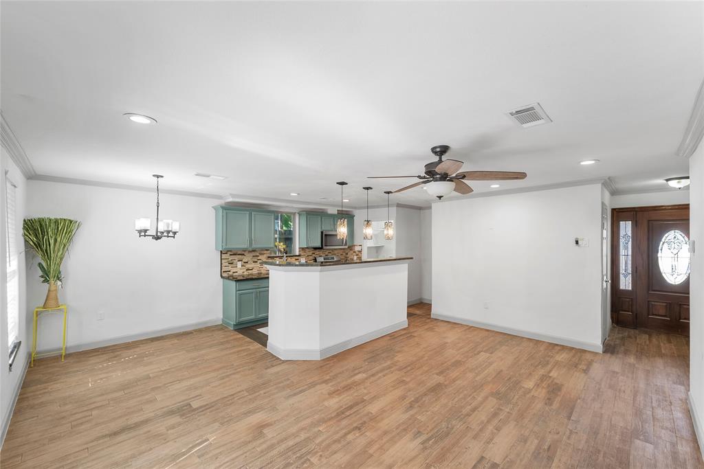 248 E Marguerita Drive