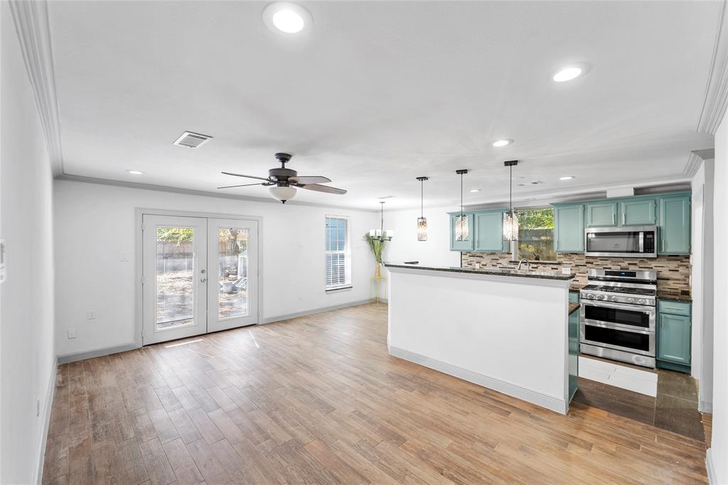 248 E Marguerita Drive