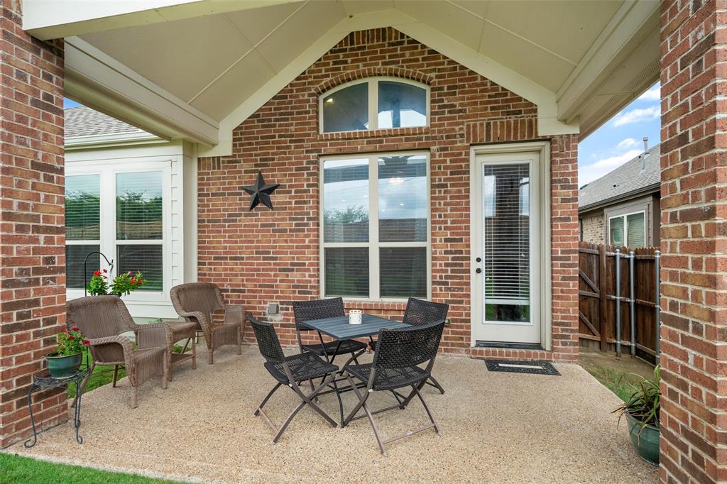 Woodbridge Ph Sixteen - Residential