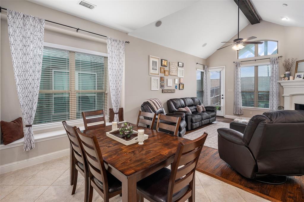 Woodbridge Ph Sixteen - Residential