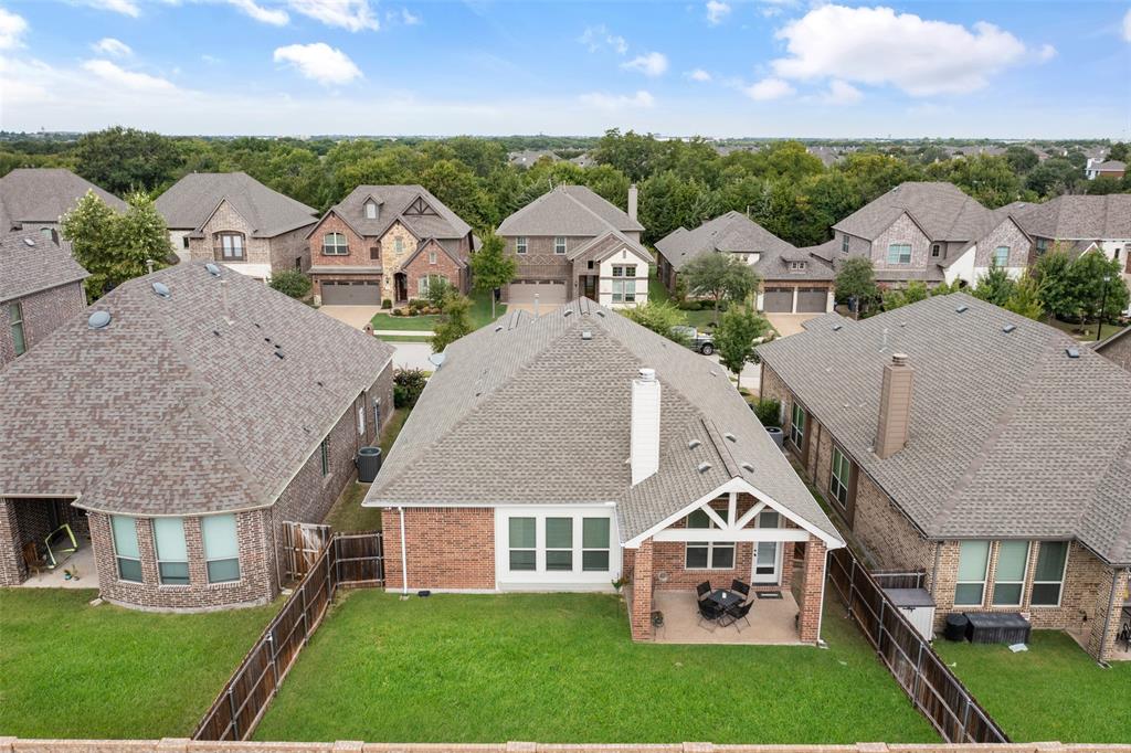 Woodbridge Ph Sixteen - Residential