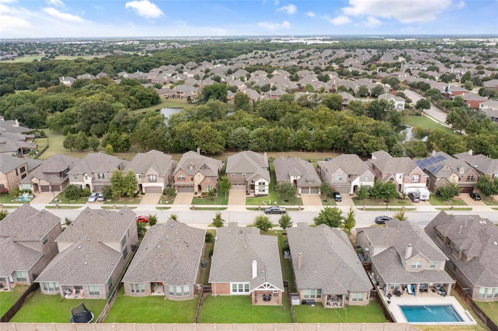 Woodbridge Ph Sixteen - Residential