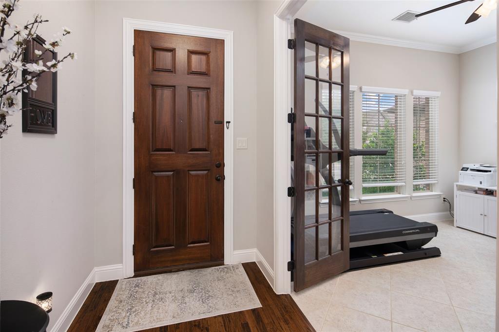 Woodbridge Ph Sixteen - Residential