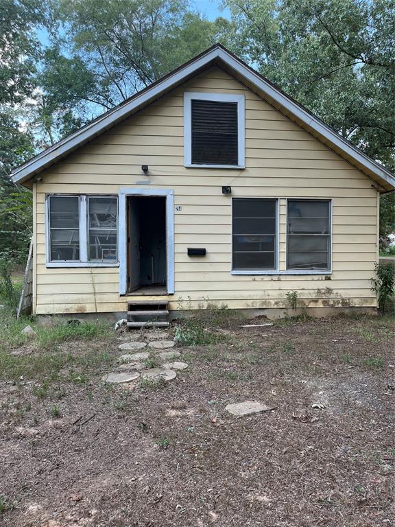 214 Lewis Loop