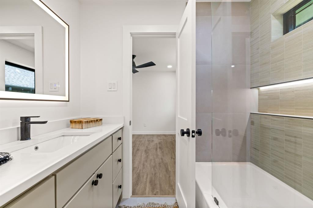 J J Pearce Sec 01 - Residential