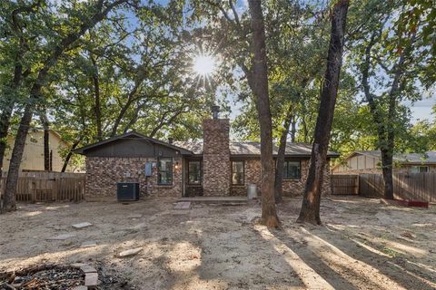 A home in Azle