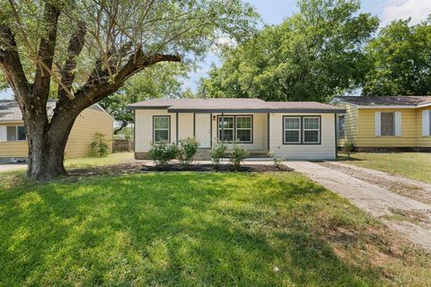 4836 Sandage Avenue Fort Worth TX 76115