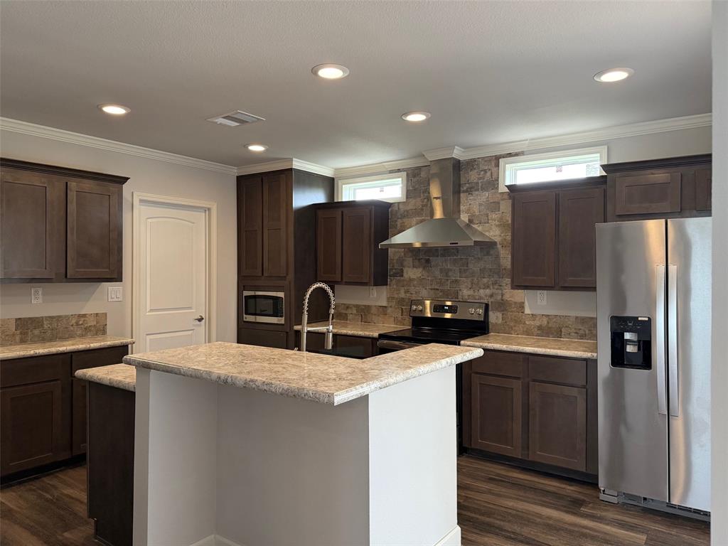 5945 County Road 1017