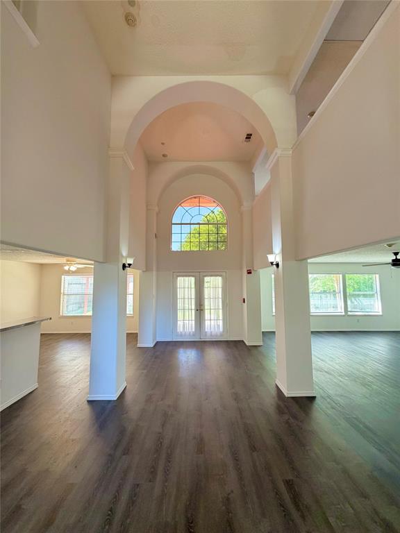 5518 Heathercrest Drive