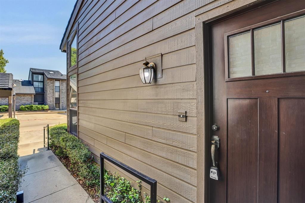 2204 W Park Boulevard 2303
