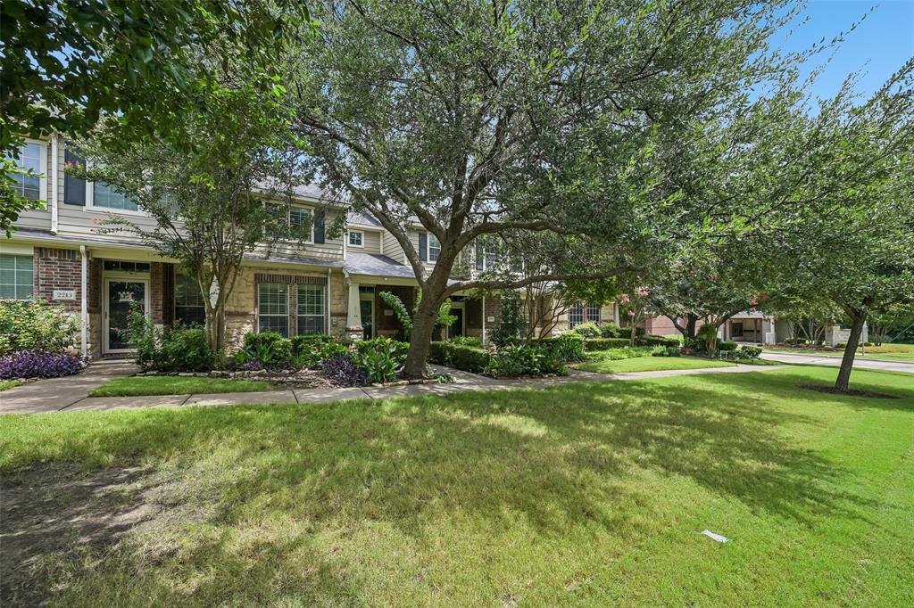 2209 Stonepark Place