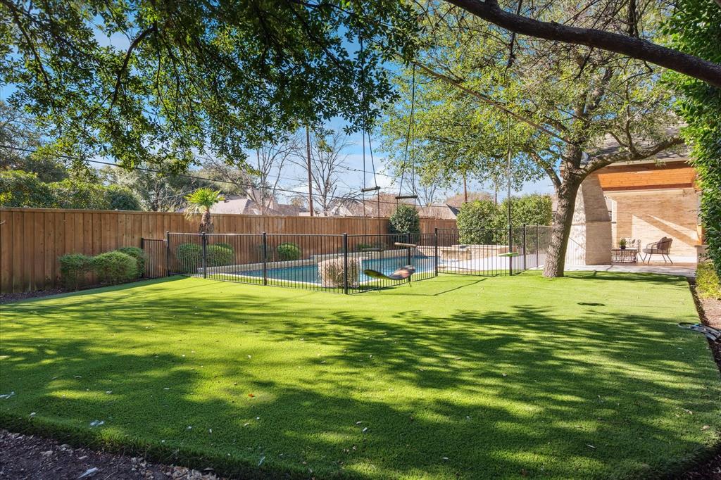 Midway Hills 06 02 Instl - Residential