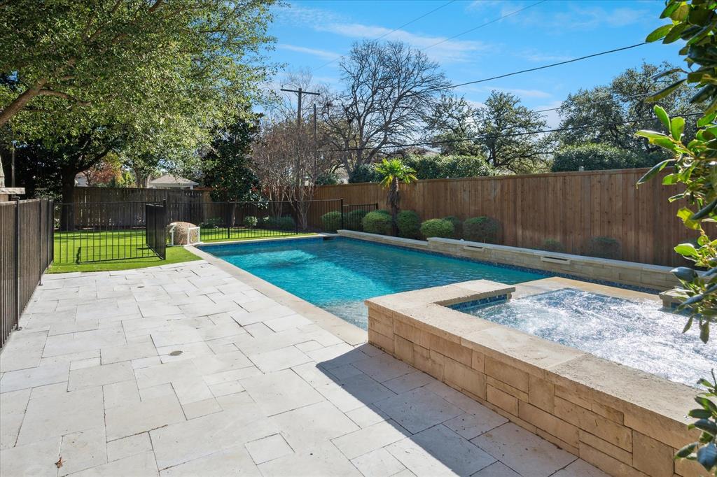 Midway Hills 06 02 Instl - Residential