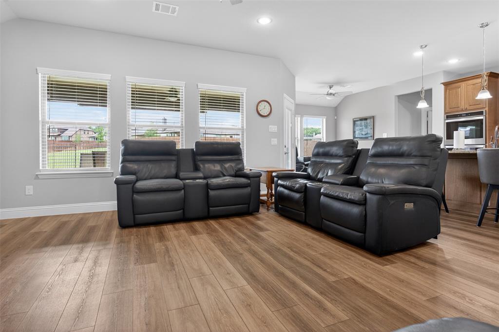 Oak Hills-Ph 1 - Residential