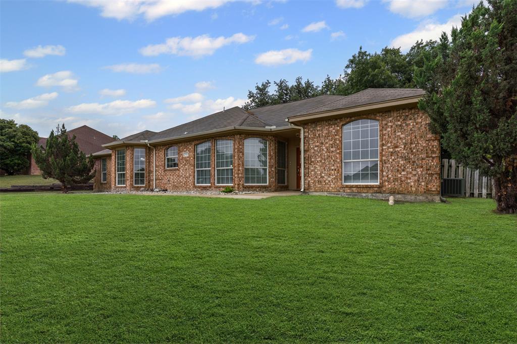 2122 Quail Ridge Drive