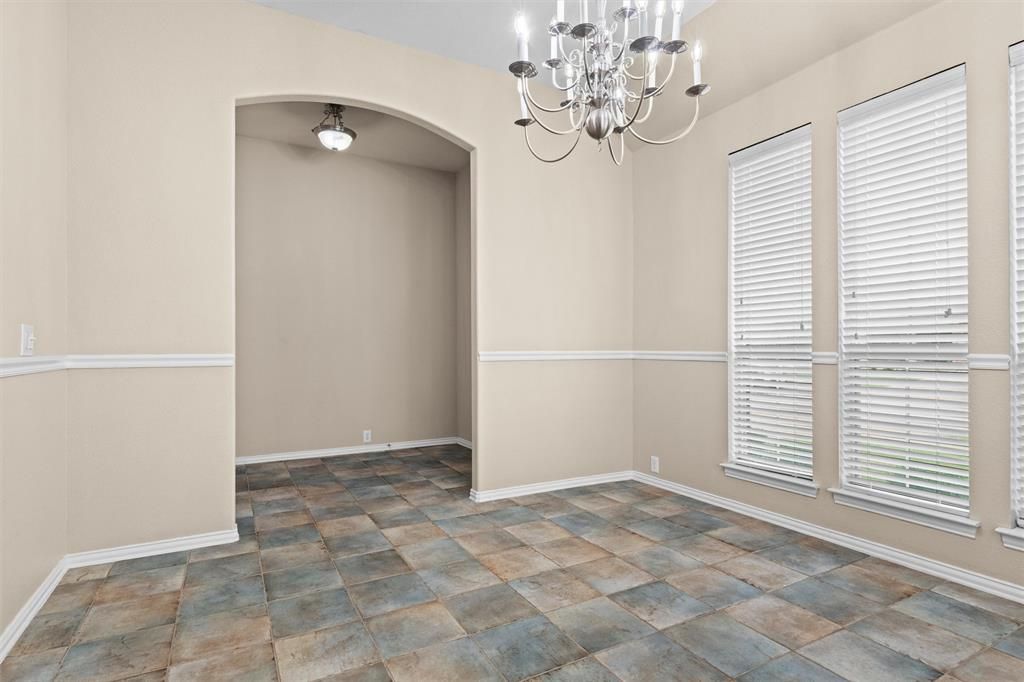 Photo of 813 Cutting Horse Drive, Mansfield, TX 76063 (MLS # 21268327)