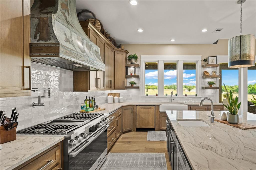 Yellowstone Ranch - Farm