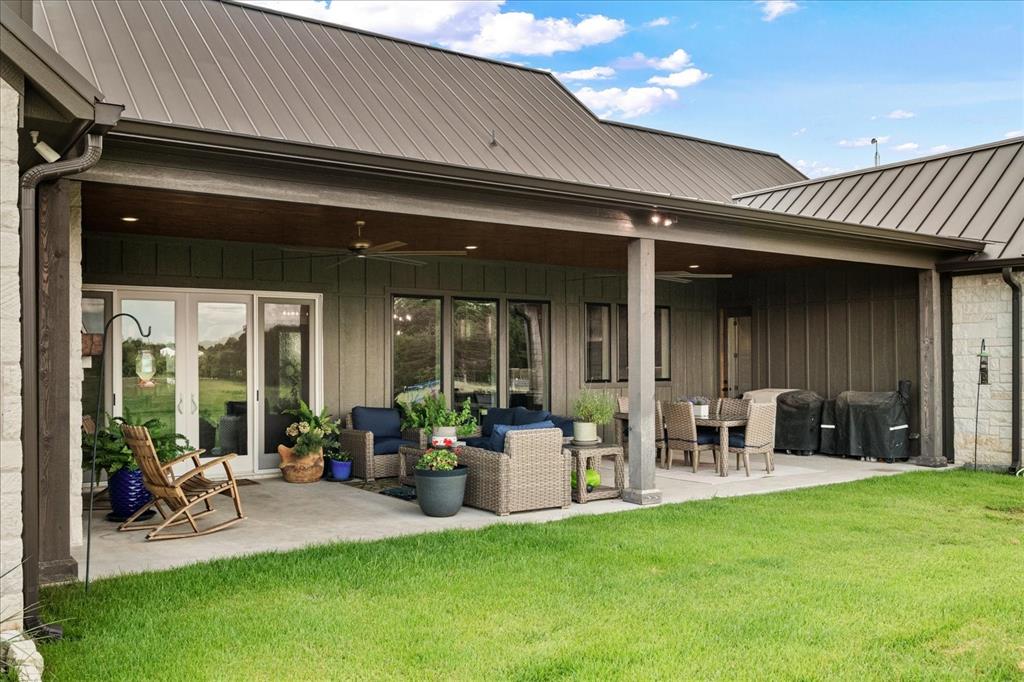 Yellowstone Ranch - Farm