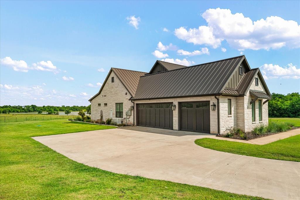 Yellowstone Ranch - Farm