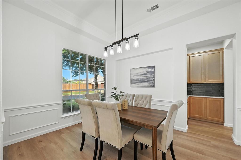 1720 Harvest Glen Drive