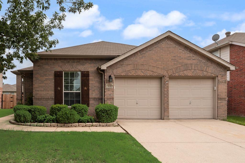 1234 Mallard Creek