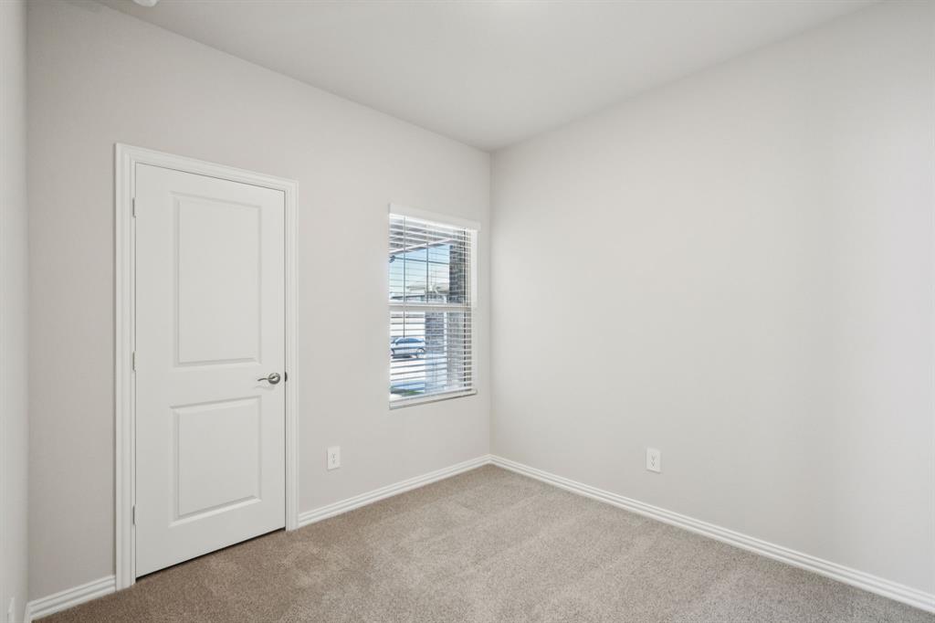 Lakehaven - Residential