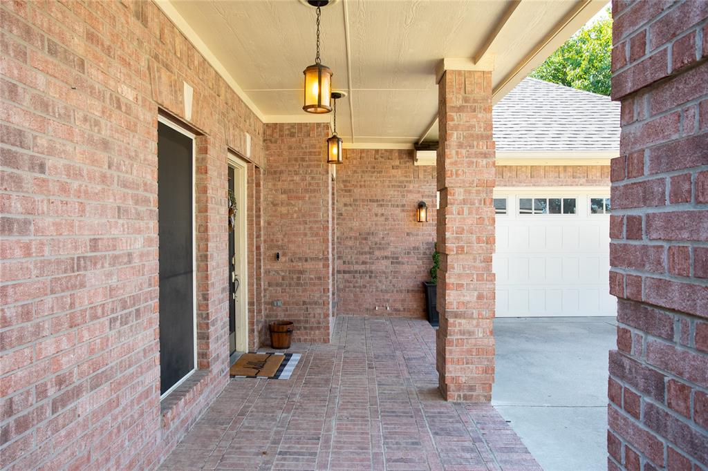 10520 Stoneside Trail