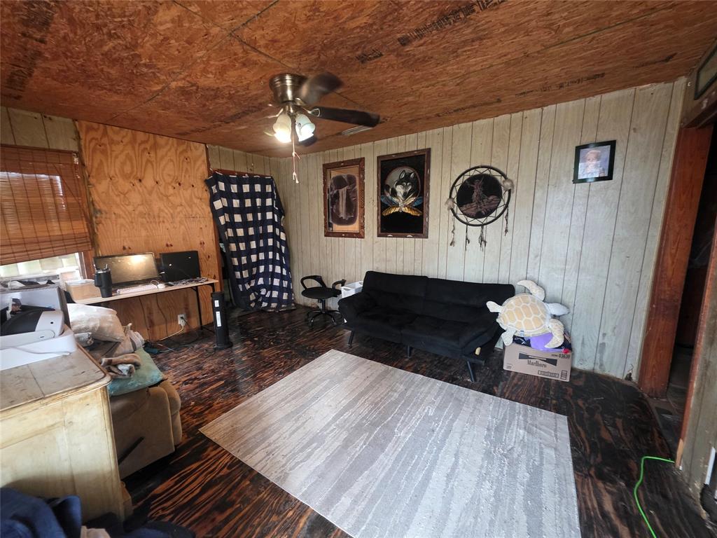 213 Pennsylvania Avenue