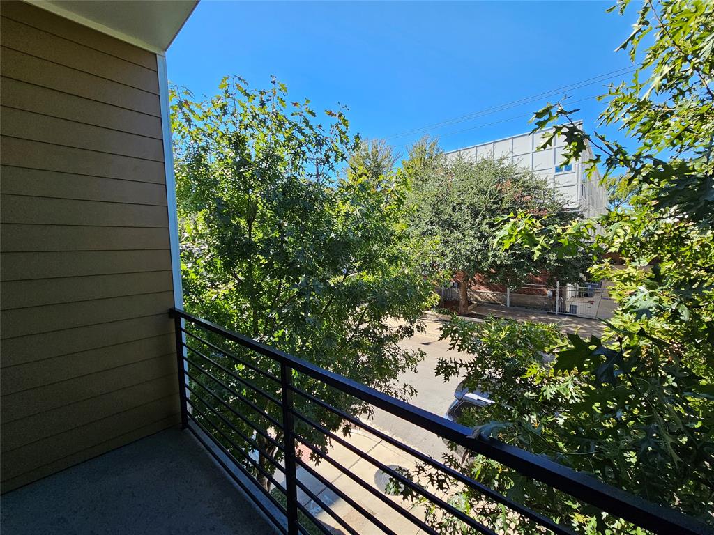 3816 San Jacinto Condo - Residential Lease