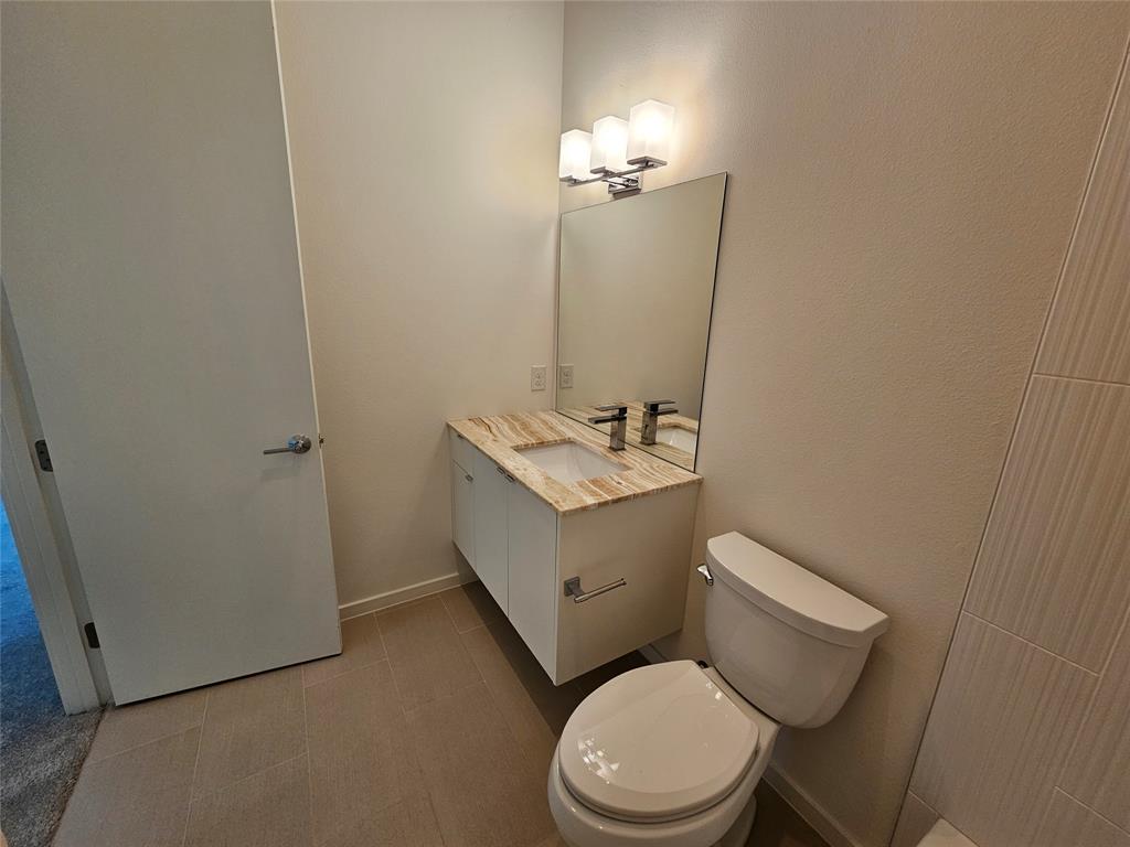 3816 San Jacinto Condo - Residential Lease