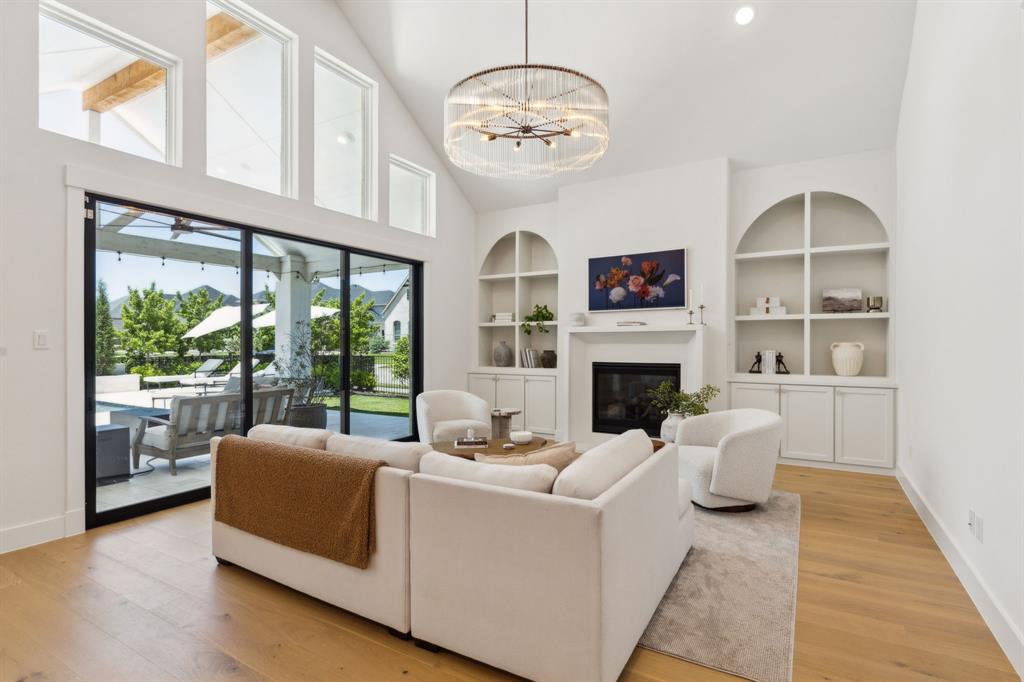 1421 Maplewood Drive