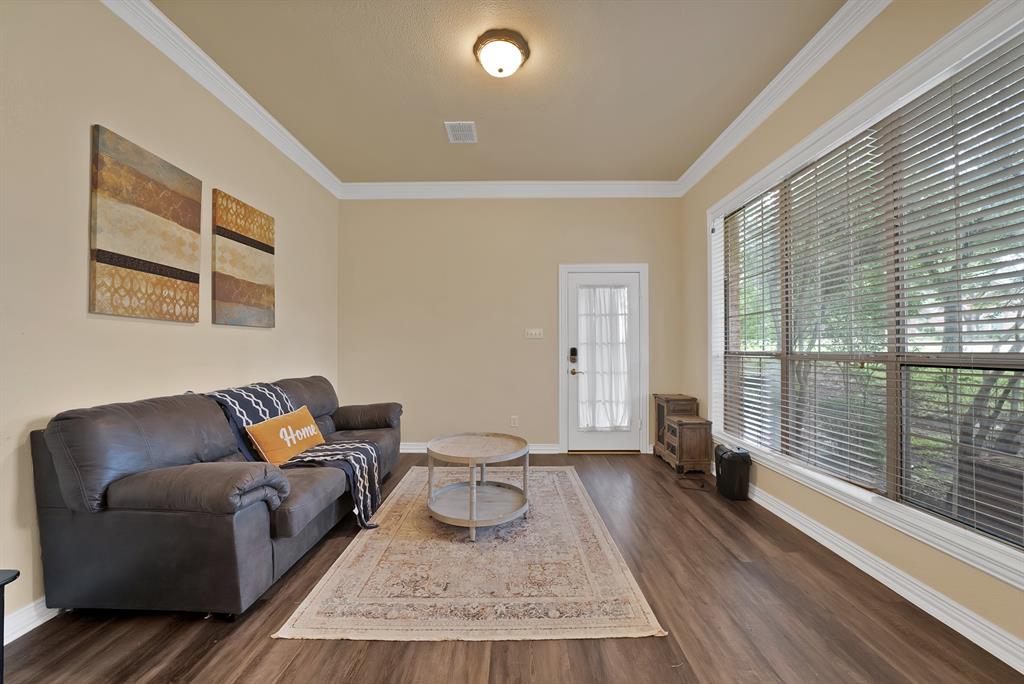 1912 Timber Ridge Court