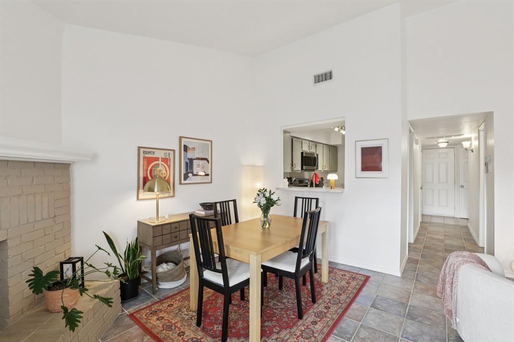 Quorum View Condos - Residential