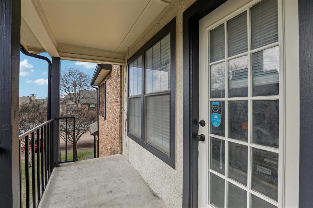 Quorum View Condos - Residential