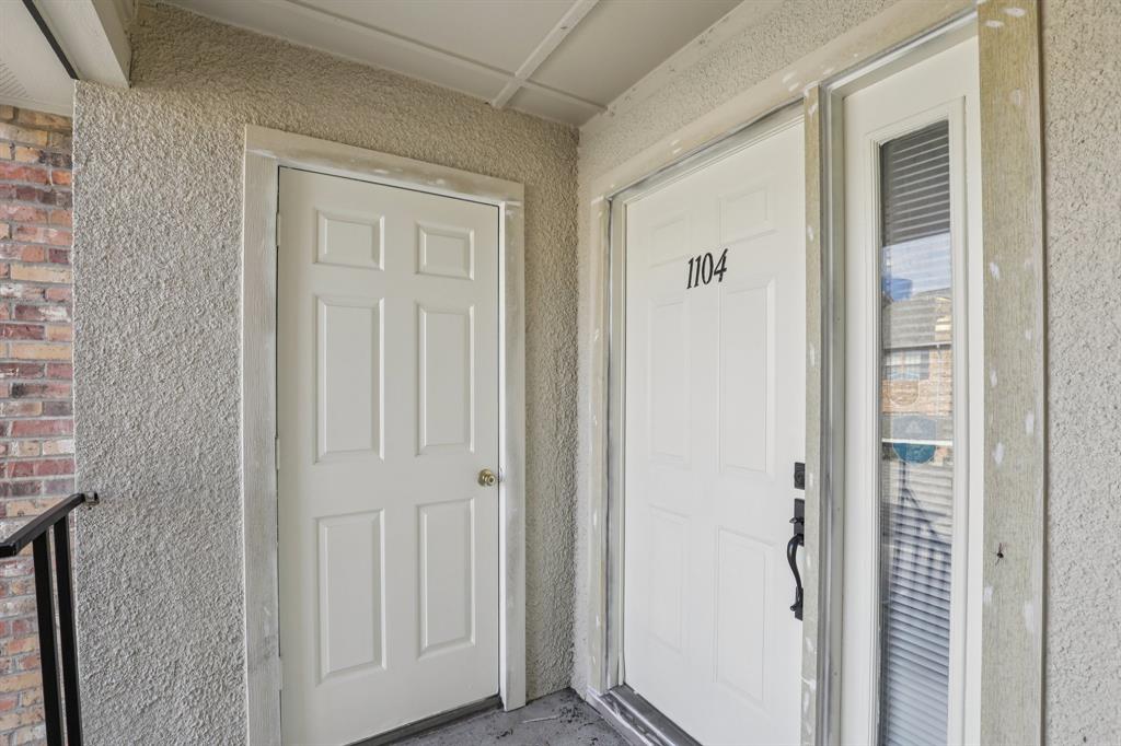 Quorum View Condos - Residential