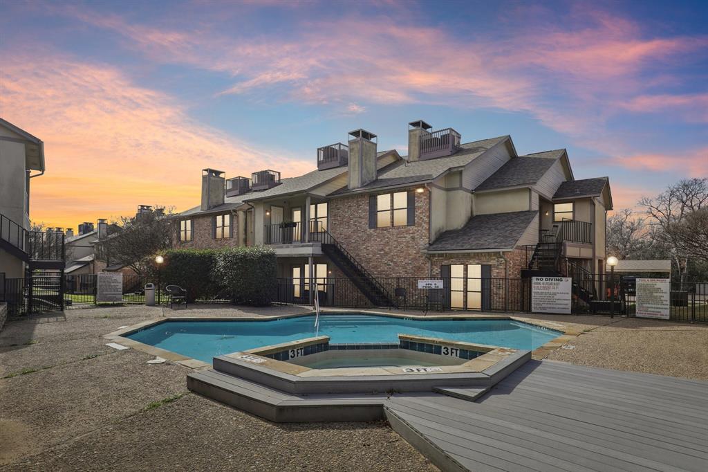 Quorum View Condos - Residential