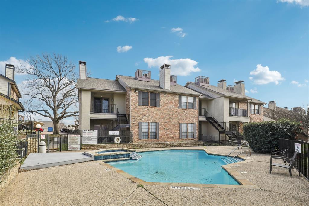 Quorum View Condos - Residential