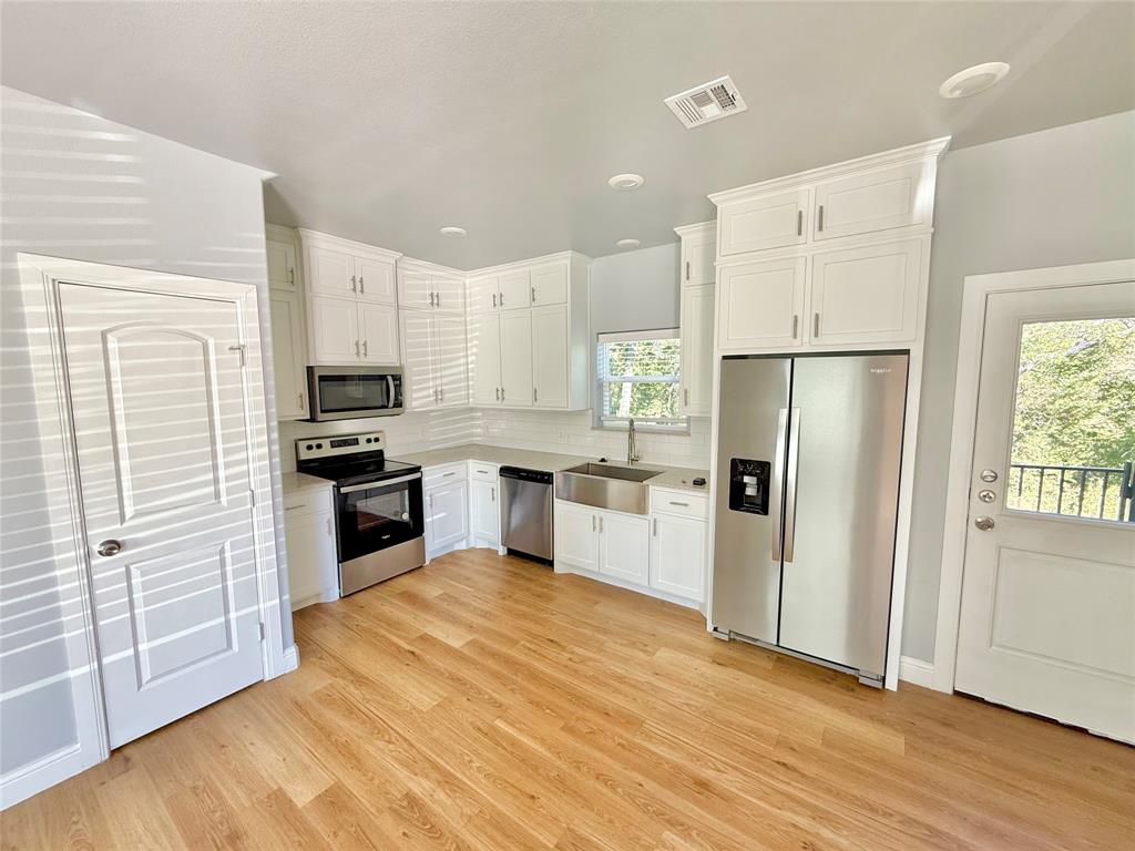 Highland View - Residential Lease