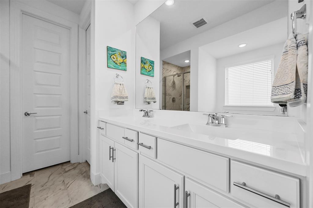 Enclave Ph 2 - Residential Lease