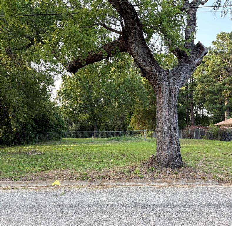 533 Edmonson Street