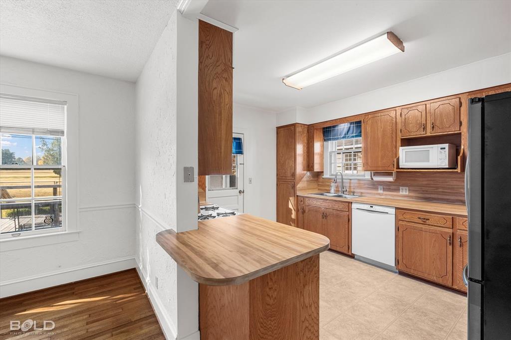 Shreveport, Louisiana 71105, United States, 3 Bedrooms Bedrooms, ,1 BathroomBathrooms,Residential,Active,256278