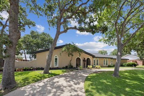 A home in Hurst