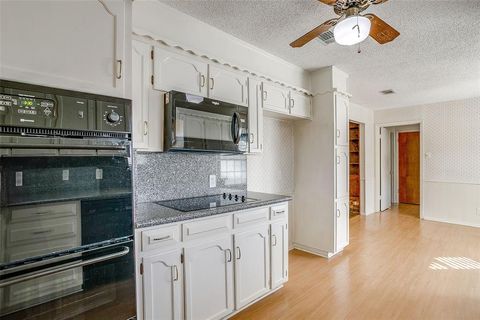 Tiny photo for 3412 Peachtree Lane, Pantego, TX 76013 (MLS # 21100875)