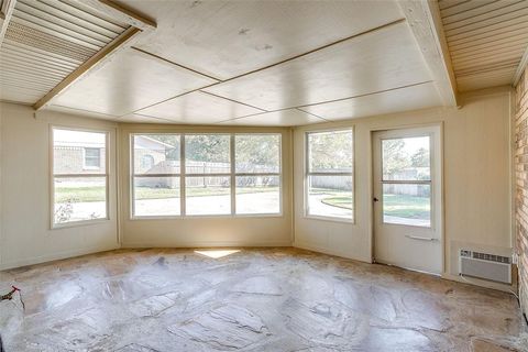 Tiny photo for 3412 Peachtree Lane, Pantego, TX 76013 (MLS # 21100875)